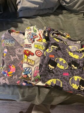 Lot of 3 Scrub tops - Superhero Graphic, StarWars